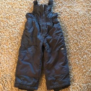 Children’s Place snow suit-size 3T